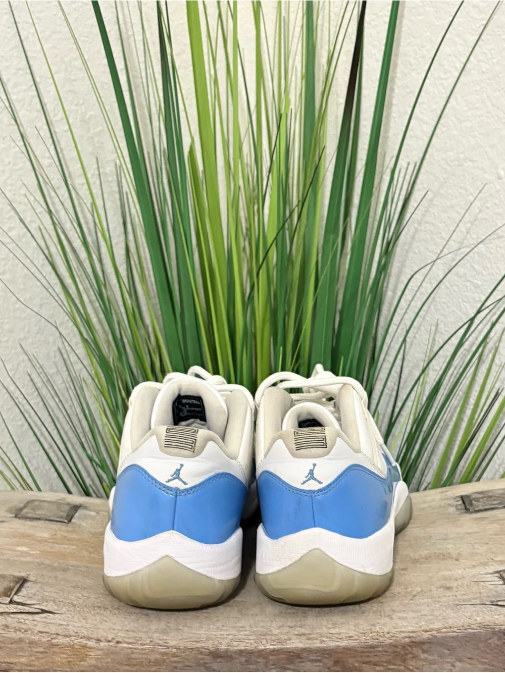 Jordan 11 Retro Low UNC 2017 Sneakers - Picture 5 of 8